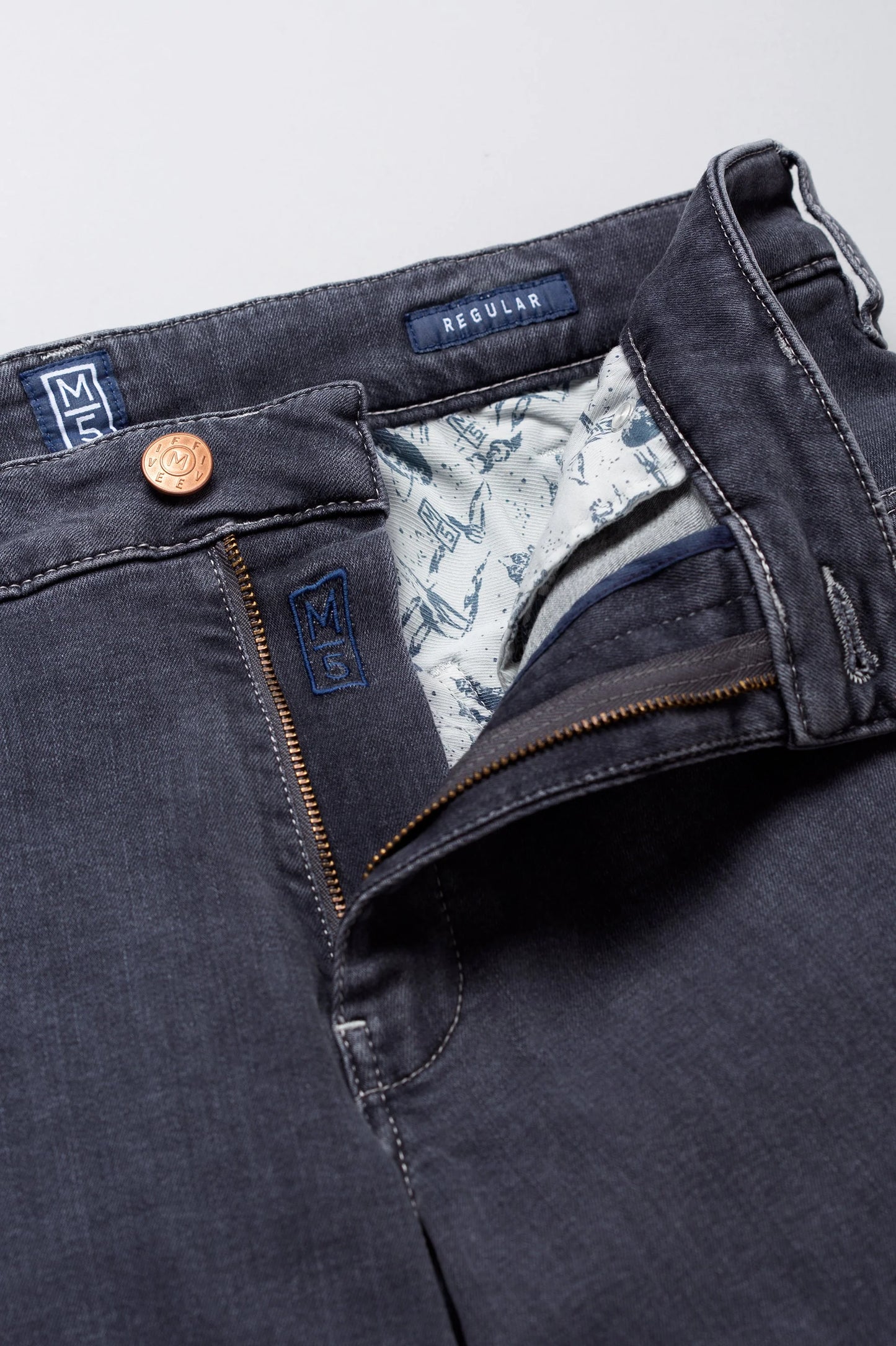 Meyer 6256 M5 Stretch Denim Jeans Available in 2 Shades.