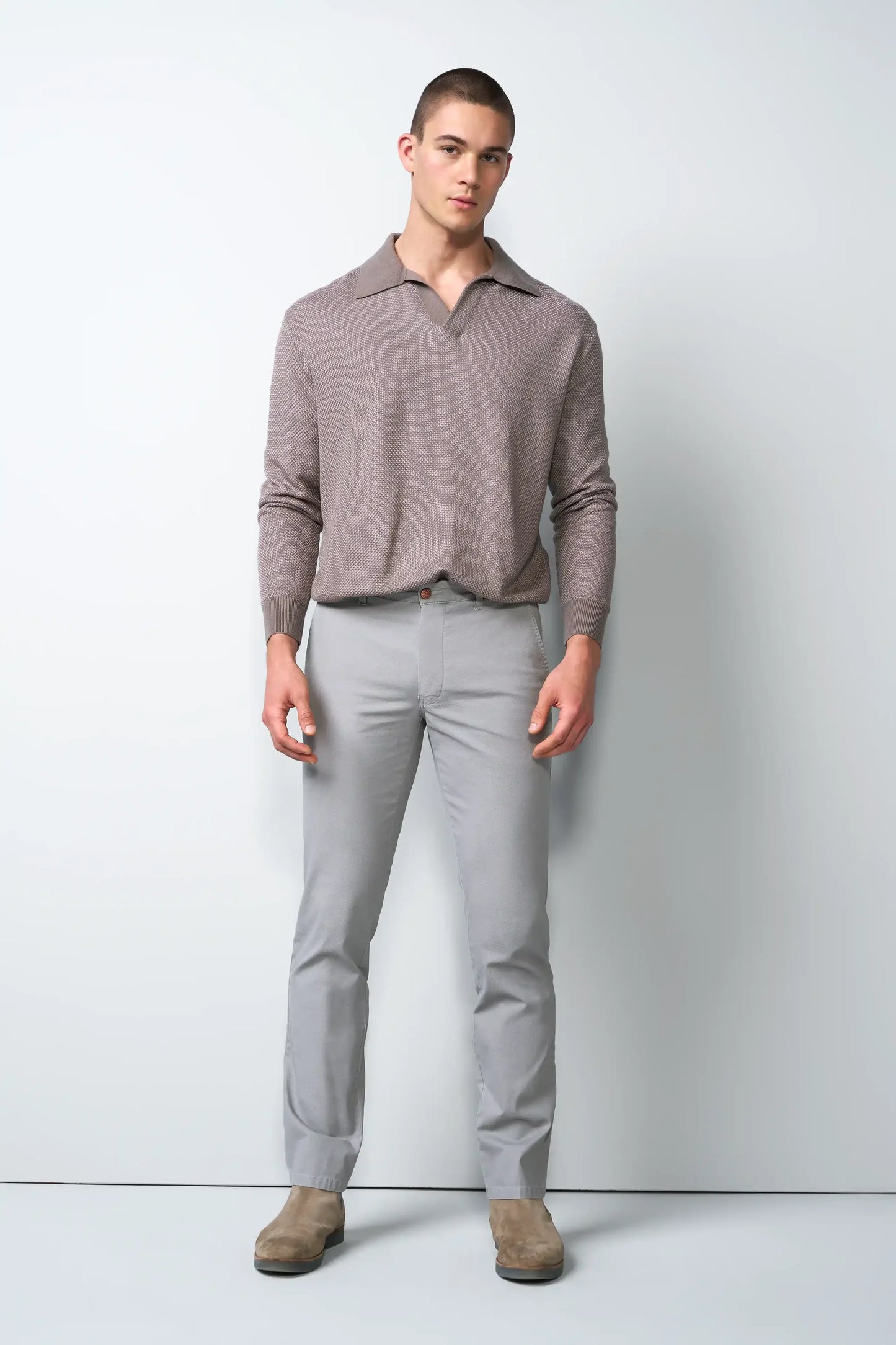 SALE: MEYER M5 6025 CASUAL CHINO.Available in 4 Shades