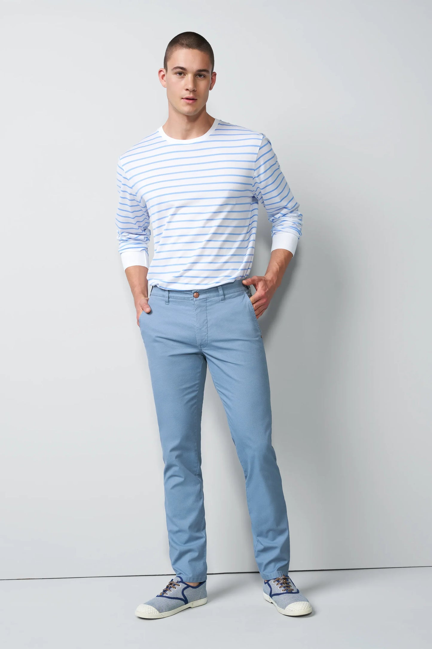 SALE: MEYER M5 6025 CASUAL CHINO.Available in 4 Shades