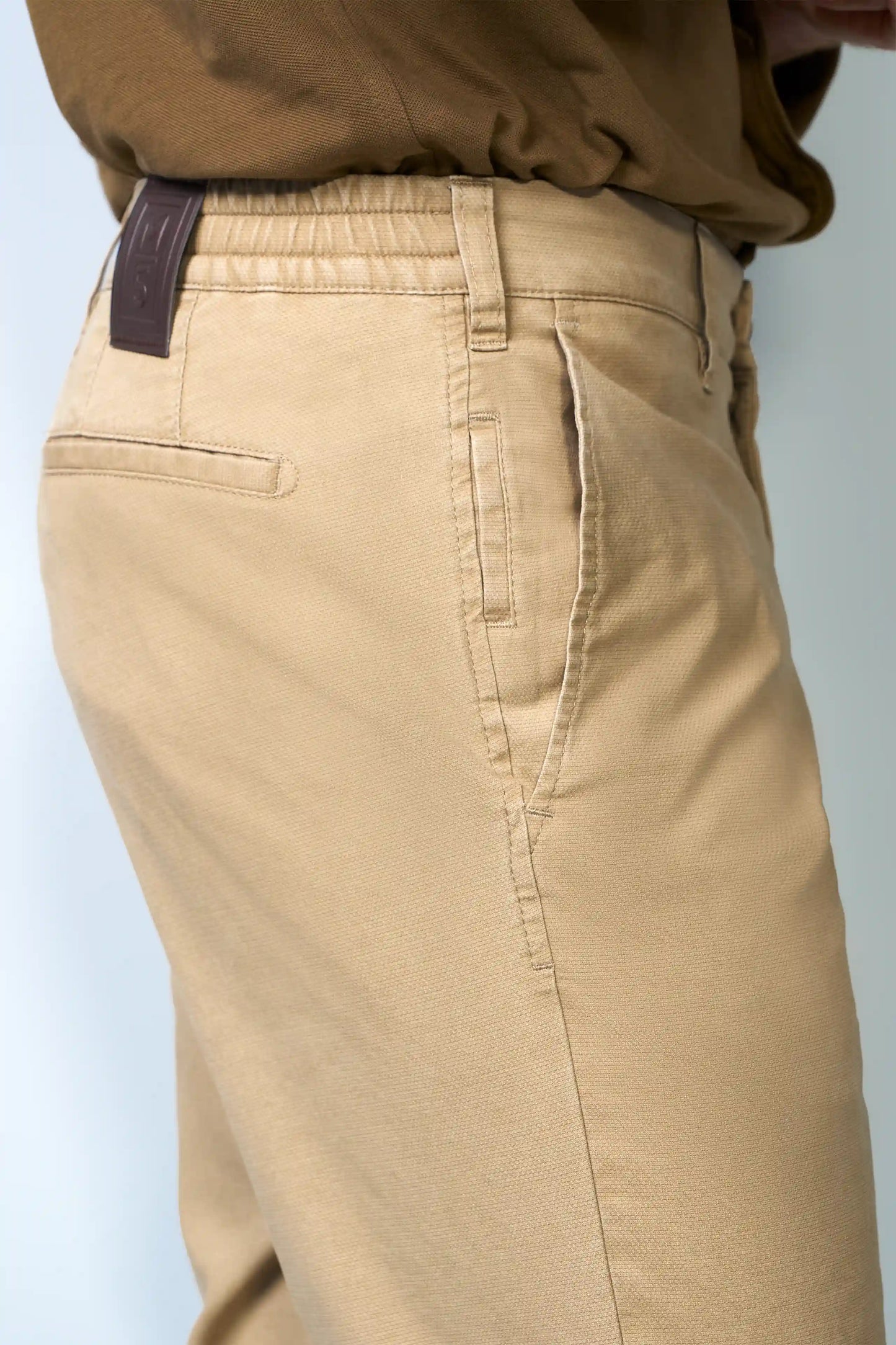 SALE: MEYER M5 6025 CASUAL CHINO.Available in 4 Shades