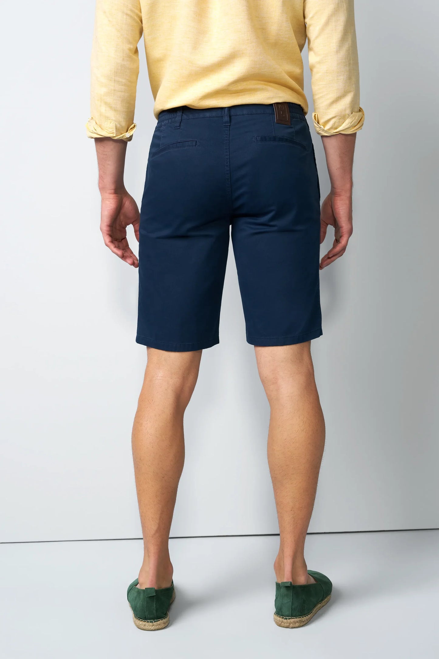 6024 M5 ULTRALIGHT SHORTS. Available in 3 Shades