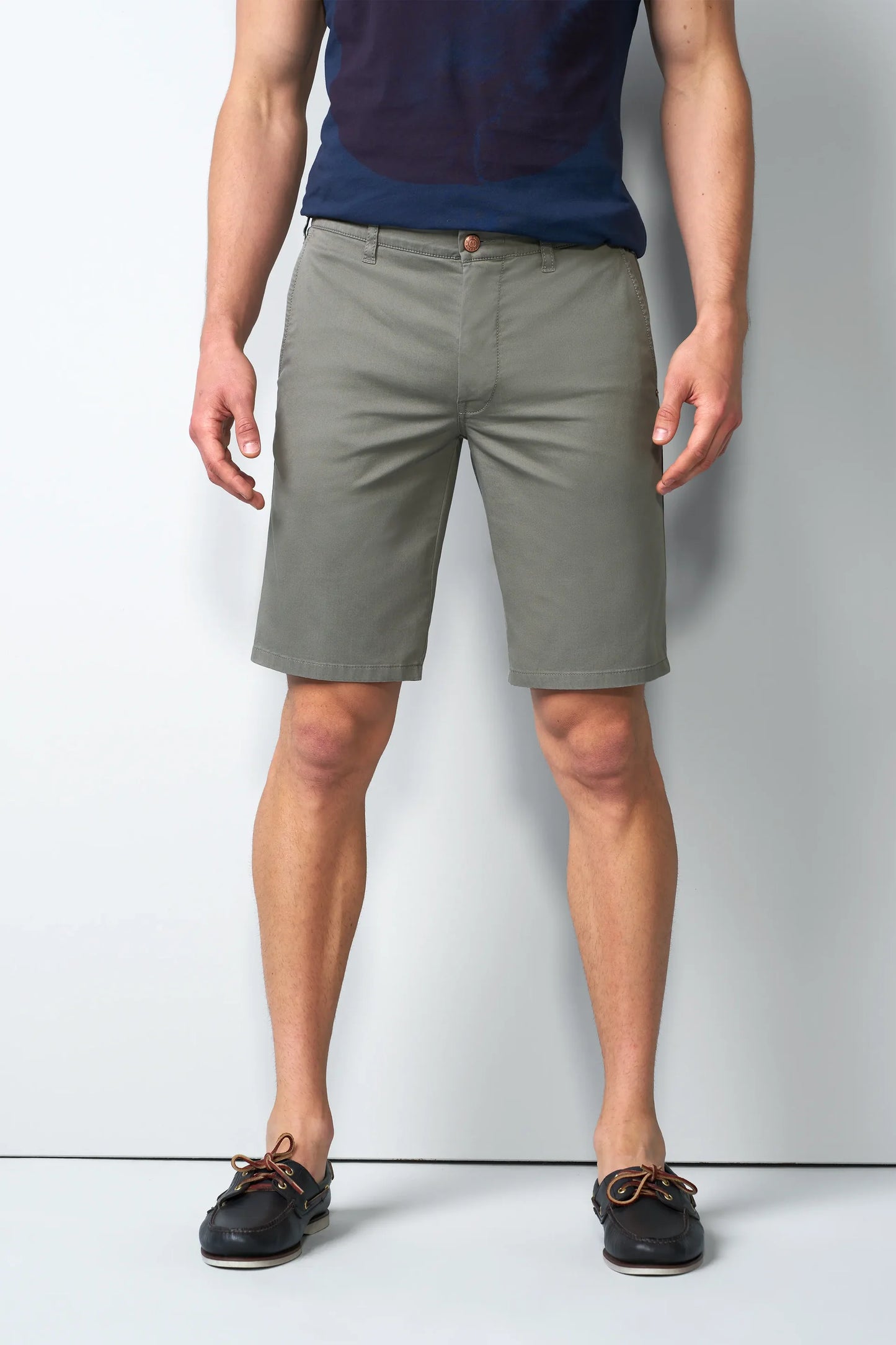 6024 M5 ULTRALIGHT SHORTS. Available in 3 Shades