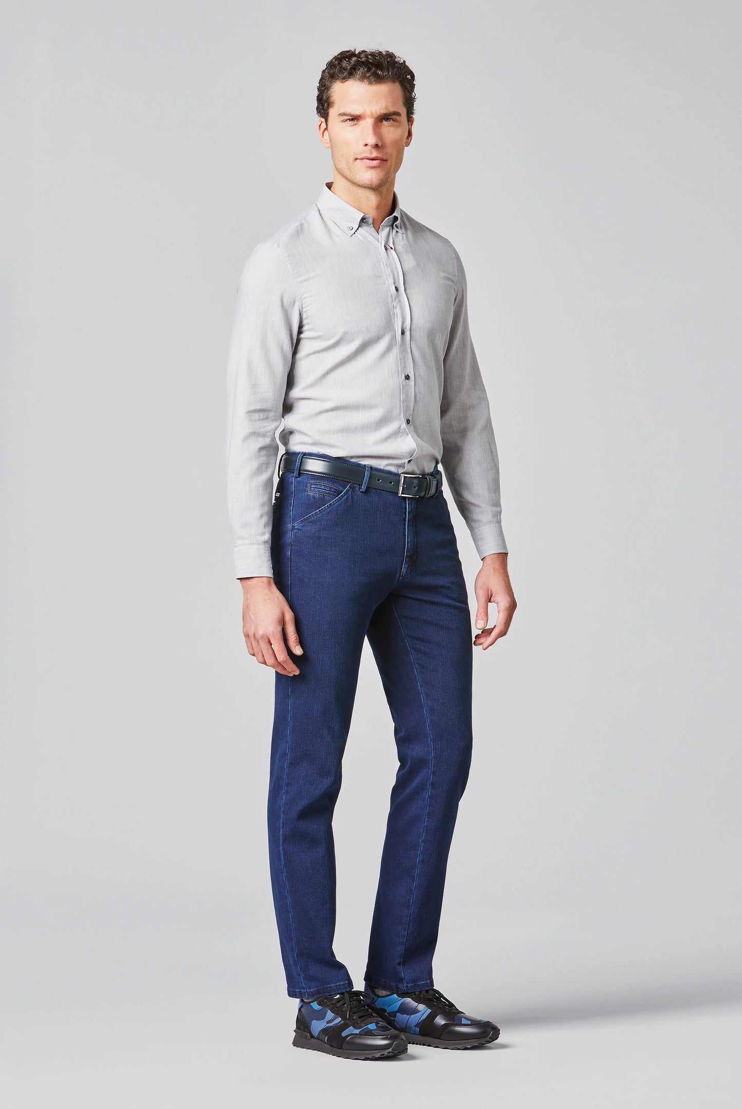 Meyer Slim Fit Stretch Denim Jeans - 4539 Chicago.