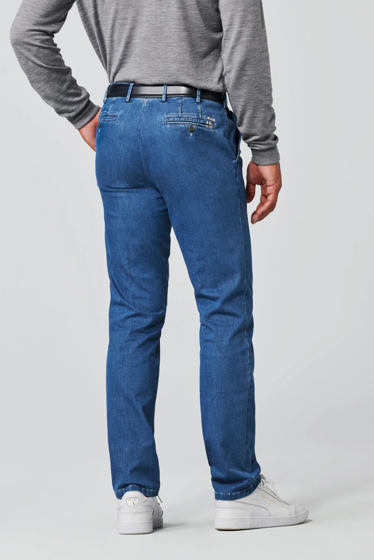 MEYER Jeans 4122 Oslo COOLMAX® FLEX. Available in 2 shades