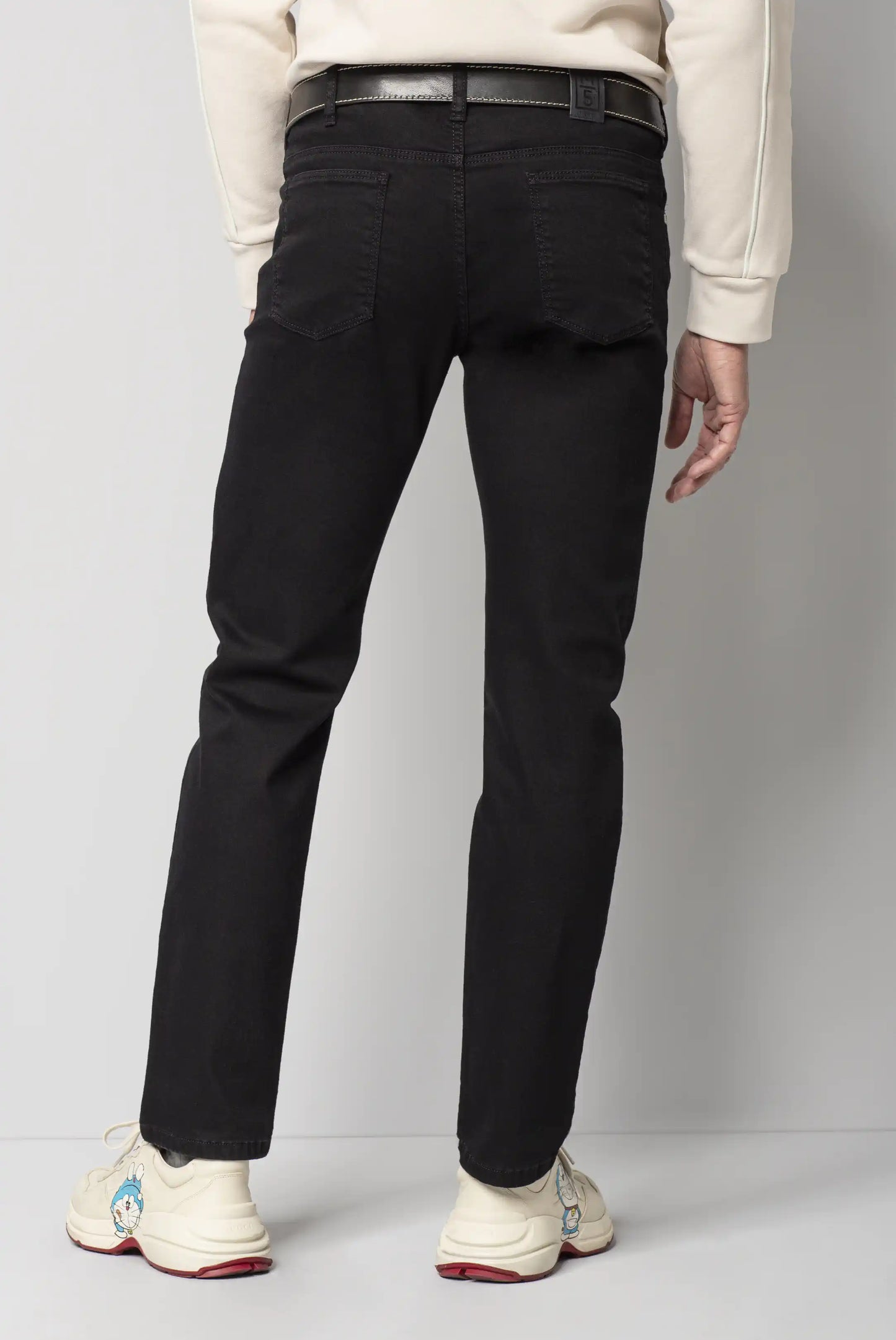 Meyer M5 Stretch Denim Jeans - 9-6209 Meyer.  Available in 4 Shades.  Free UK Shipping Enter Code MEYERUK  at Checkout