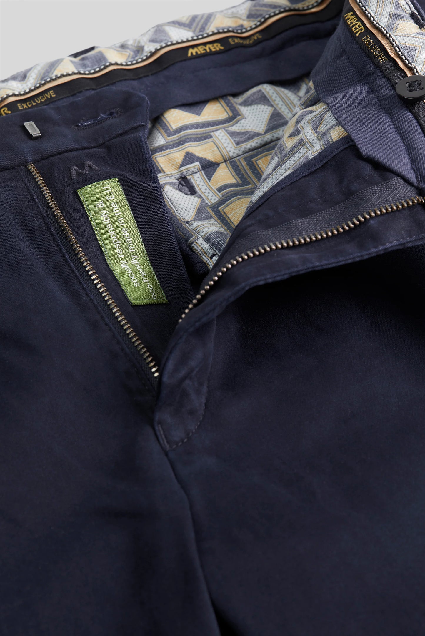 MEYER Smart Casual Slim Fitting Trouser - 8555 Tokyo. Meyer slim fit. Available in 2 Shades.
