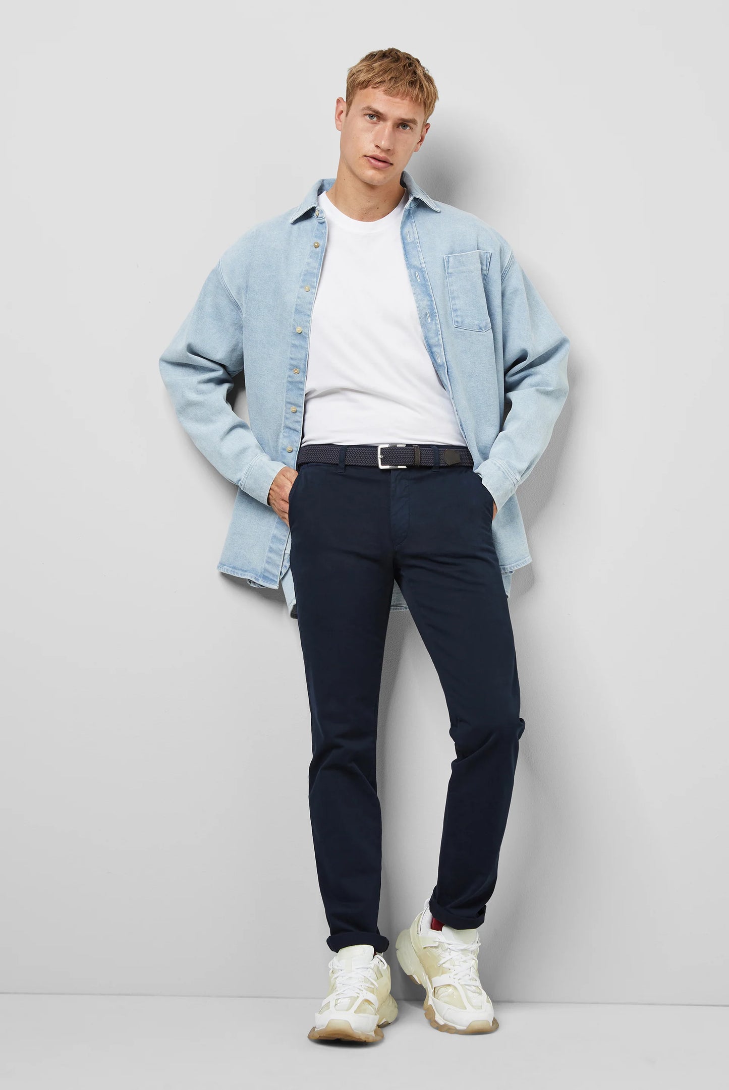 6001 Meyer M5 All Year Chinos. Available in 9 Shades